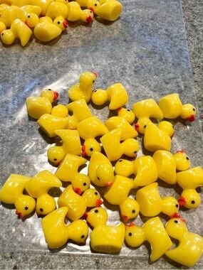 Yellow Resin Duck Garden Ornaments - Set of 25 Mini Ducks